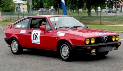 ☑ Alfa Roméo Sprint 1.7